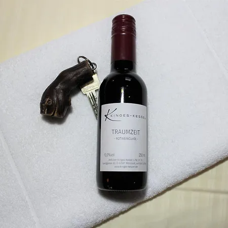 Winzerhotel Kinges-kessel 3*